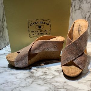 New Lucky Brand Wedge sandal